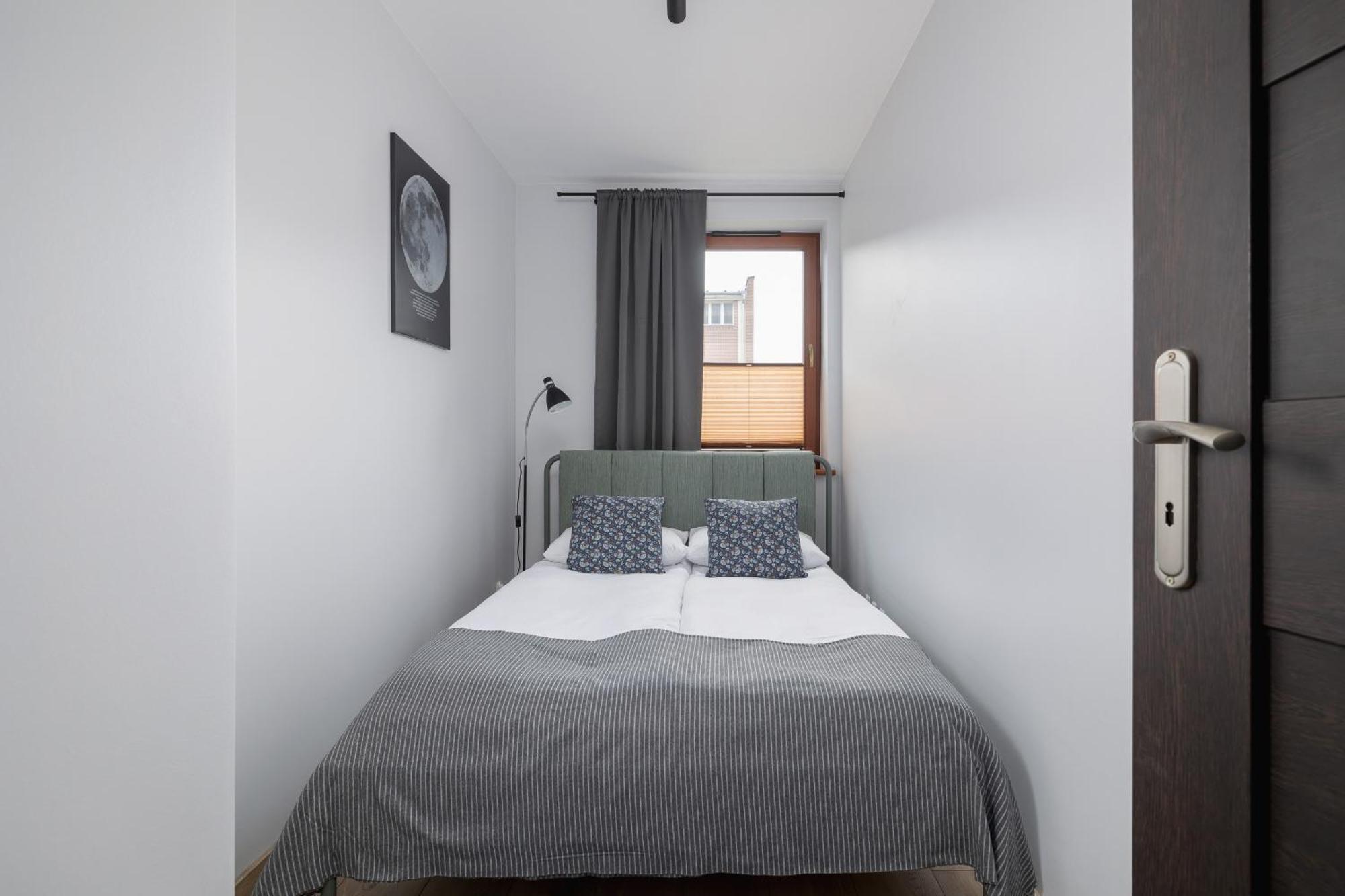 Stylish Apartment With Balcony & Parking Cracow By Noclegi Renters 克拉科夫 外观 照片